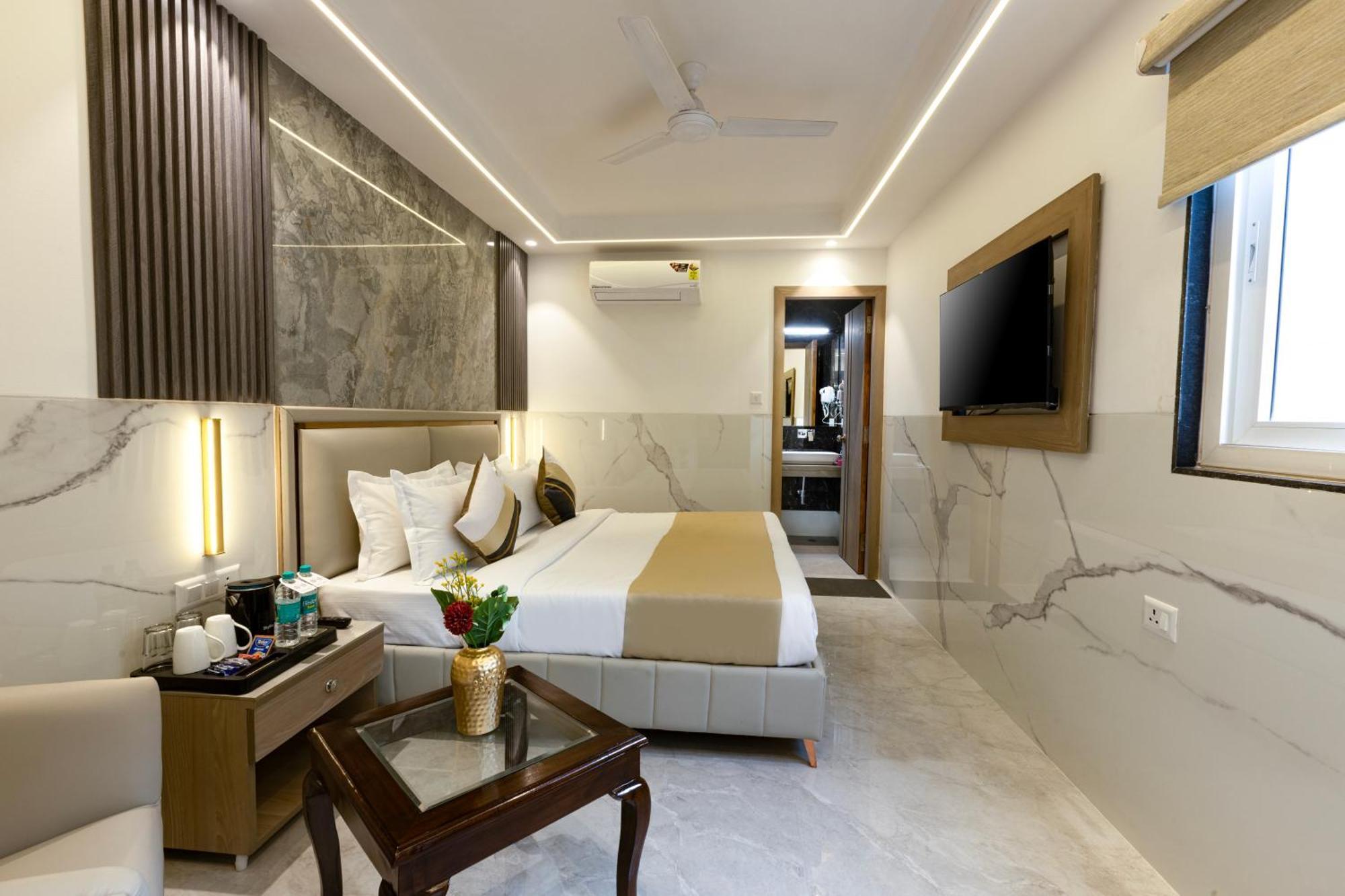 The Orion Hotel Era - Delhi Airport New Delhi Exterior photo